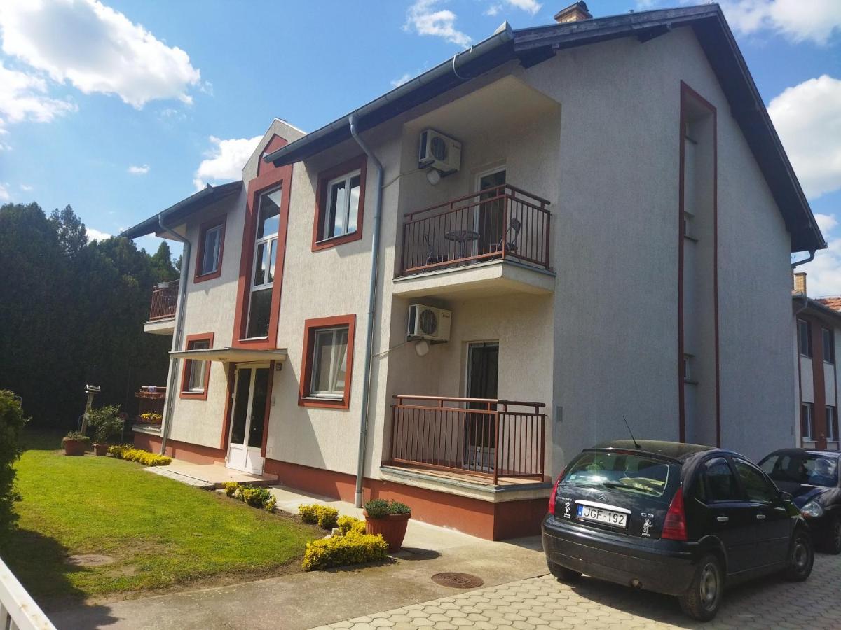 Dora Apartman Палич Экстерьер фото